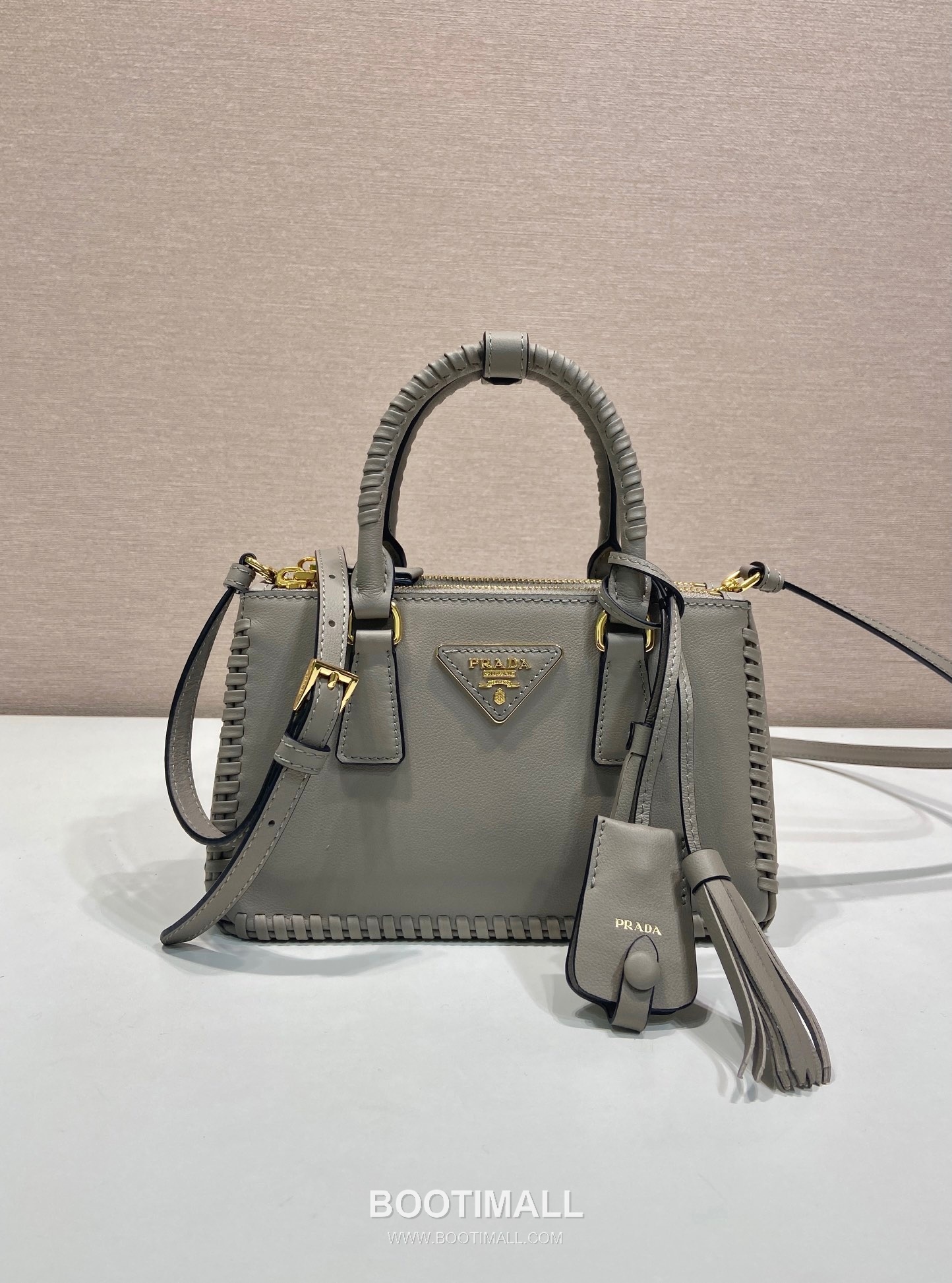 Prada Galleria Mini Intrecciato Calfskin Top Handle Bag 프라다 갤러리아 미니 인트레치아토 카프스킨 탑핸들백 21cm 5