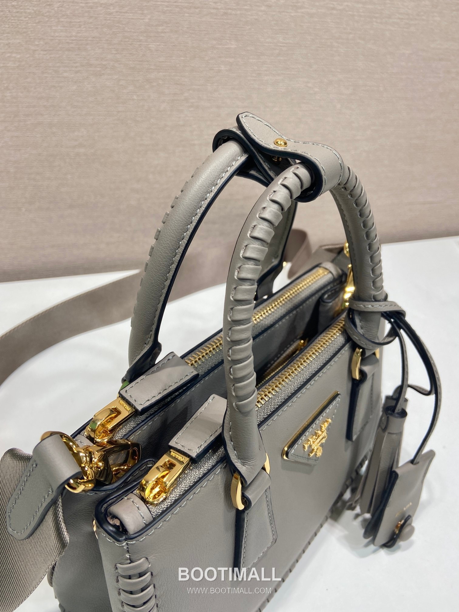 Prada Galleria Mini Intrecciato Calfskin Top Handle Bag 프라다 갤러리아 미니 인트레치아토 카프스킨 탑핸들백 21cm 8