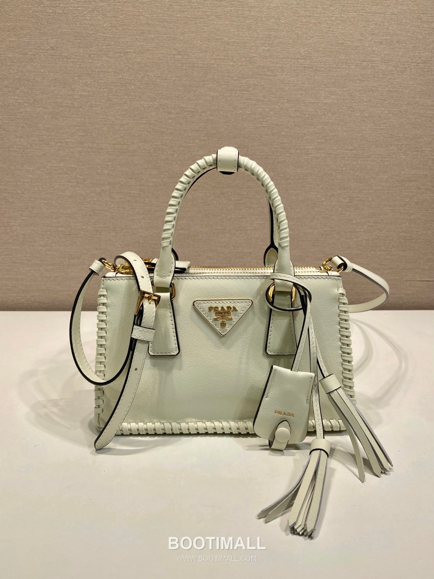 Prada Galleria Mini Intrecciato Calfskin Top Handle Bag 프라다 갤러리아 미니 인트레치아토 카프스킨 탑핸들백 21cm 6