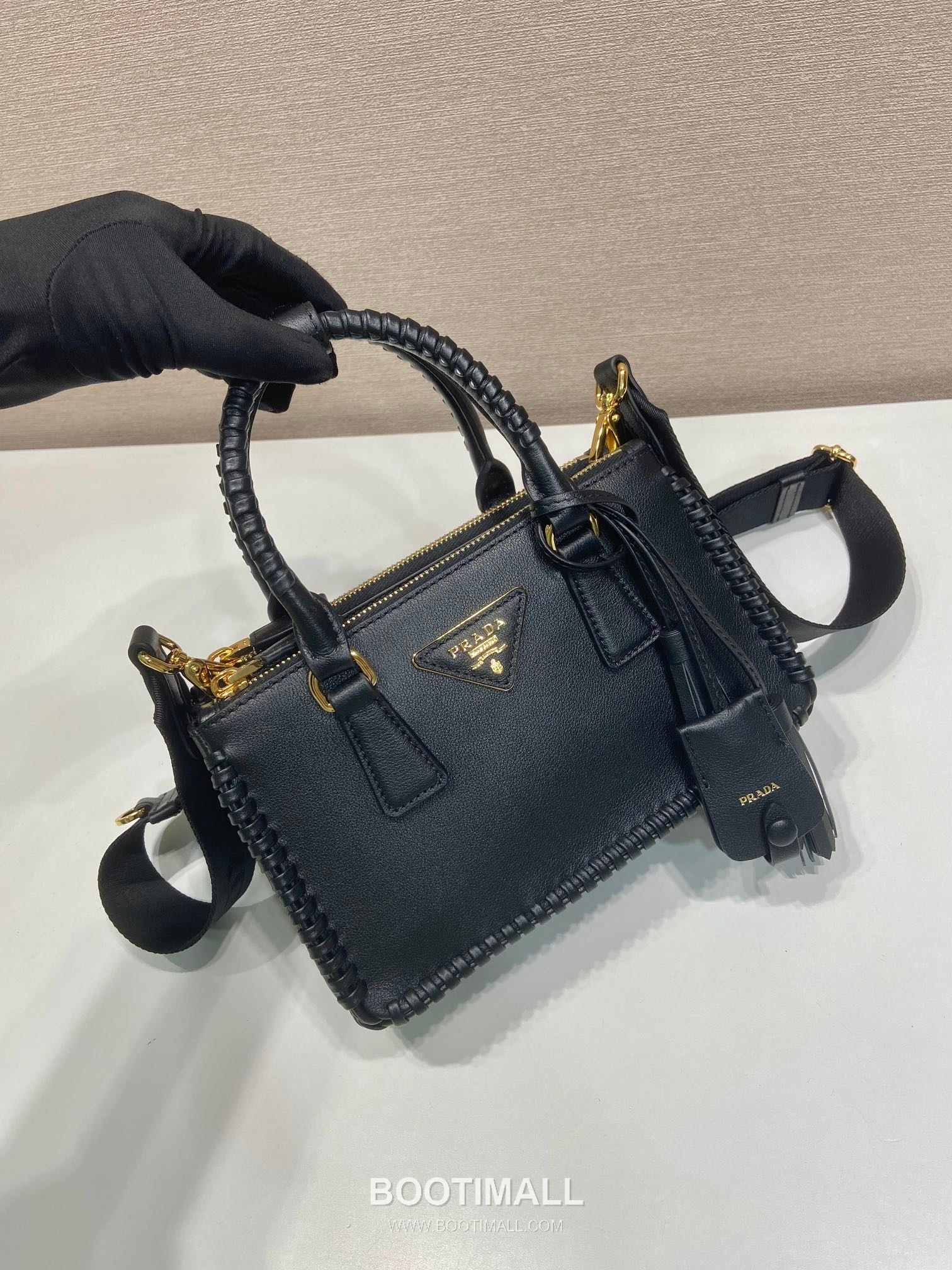 Prada Galleria Mini Intrecciato Calfskin Top Handle Bag 프라다 갤러리아 미니 인트레치아토 카프스킨 탑핸들백 21cm 6