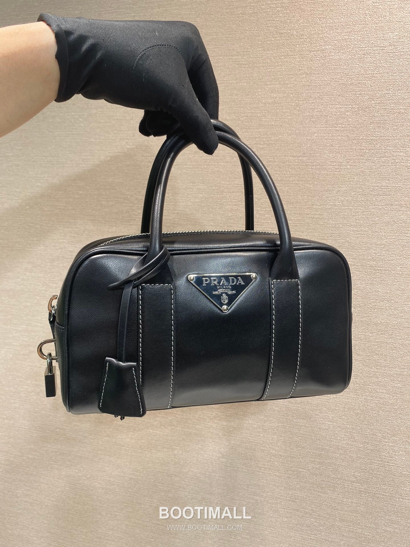Prada Boston Calfskin Leather Black Boston Bag 프라다 1BA846 보스턴 송아지가죽 블랙 보스턴백 24cm 4