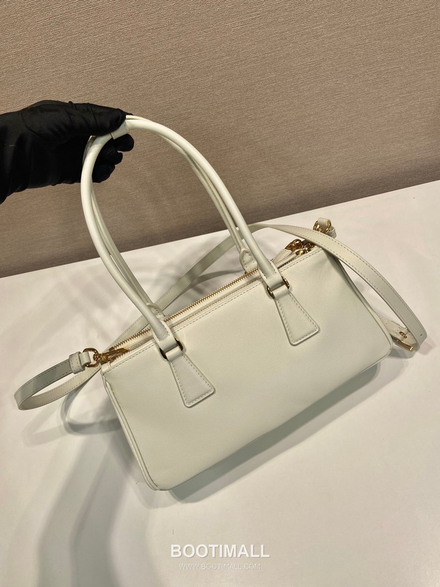 Prada Top Handle Calfskin Leather Handbag 프라다 1BA457 탑 핸들 카프스킨 레더 핸드백 28cm 9