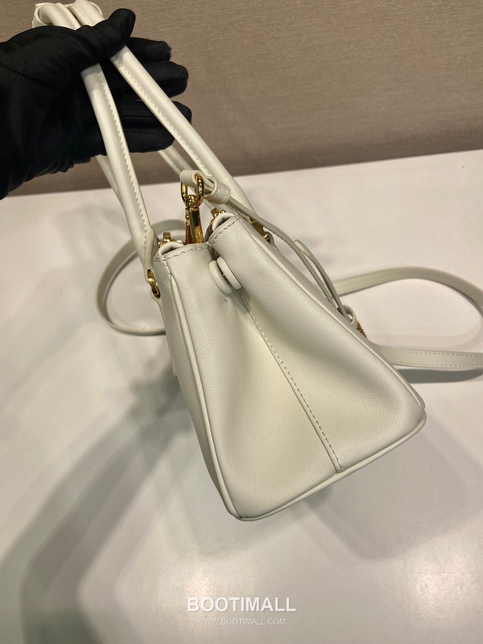 Prada Top Handle Calfskin Leather Handbag 프라다 1BA457 탑 핸들 카프스킨 레더 핸드백 28cm 10