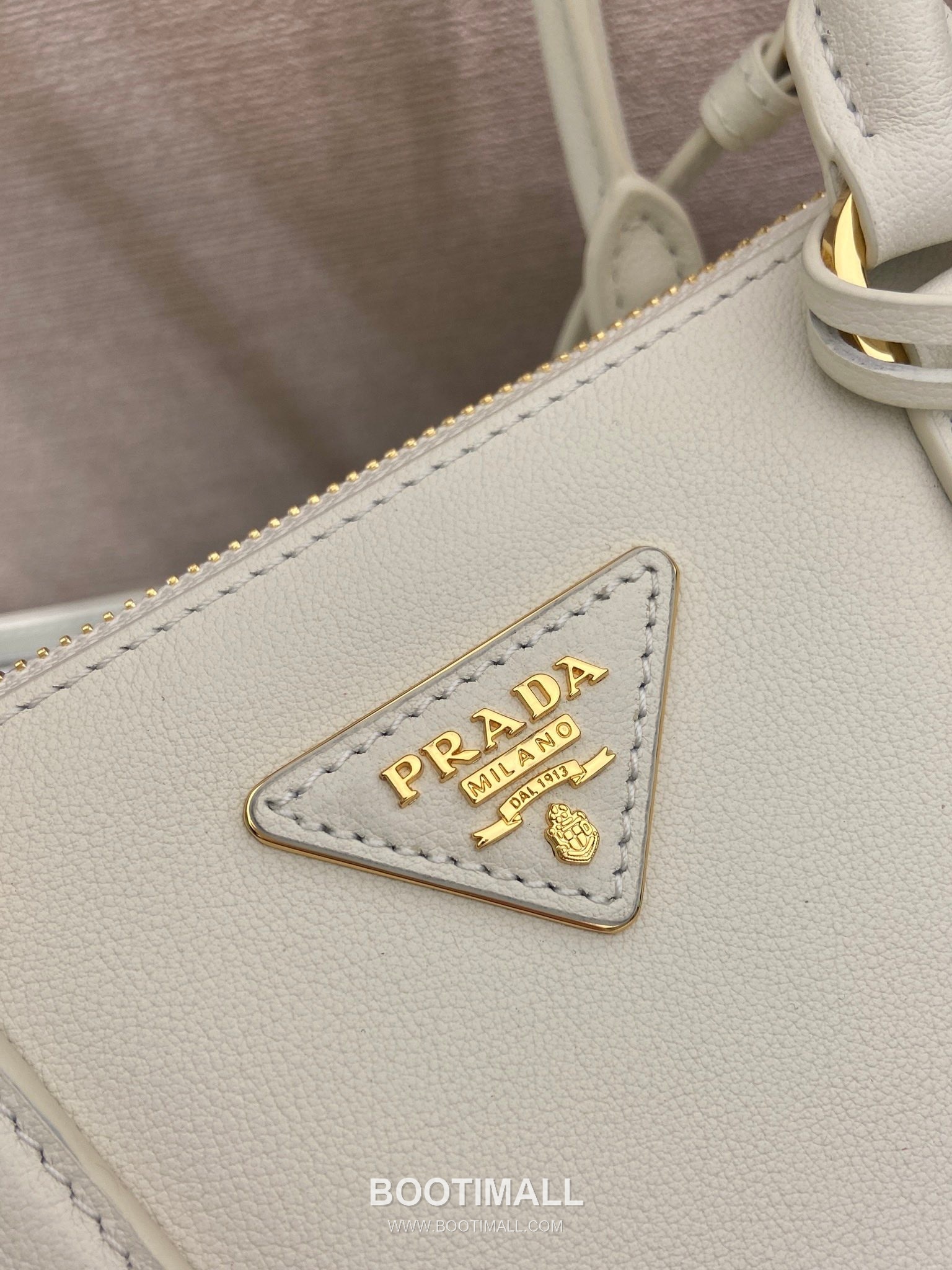 Prada Top Handle Calfskin Leather Handbag 프라다 1BA457 탑 핸들 카프스킨 레더 핸드백 28cm 13