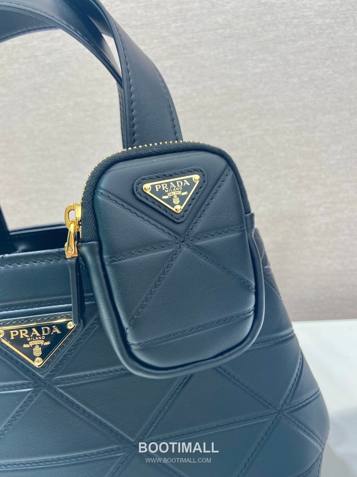 Prada Symbole Stitch Small Tote Tote Bag 프라다 심볼 스티치 스몰 토트 1BG548 토트백 26cm 9
