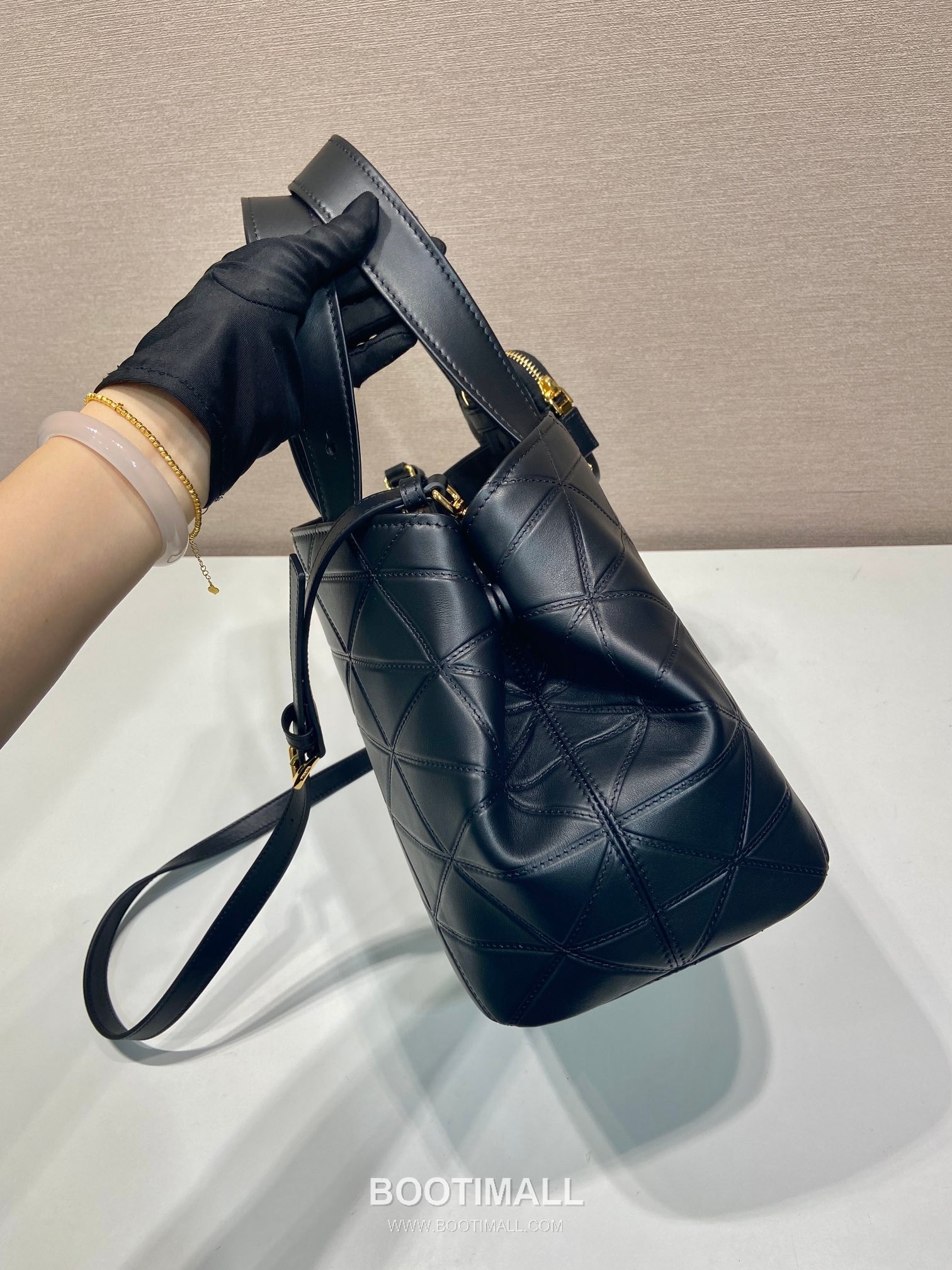 Prada Symbole Stitch Medium Leather Tote Bag 프라다 심볼 스티치 미디엄 레더 토트백 33cm 8