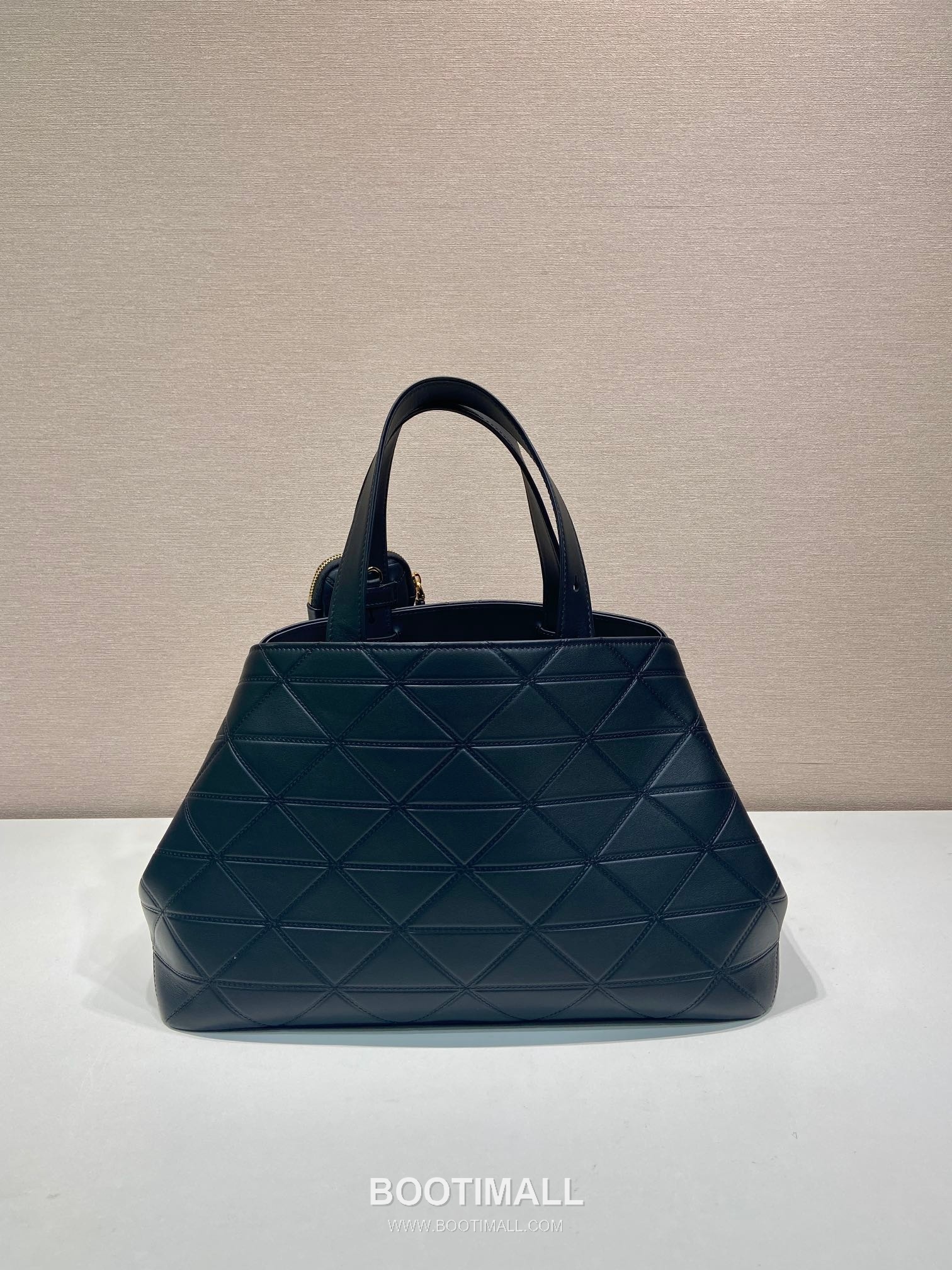 Prada Symbole Stitch Large Tote Leather Tote Bag 프라다 심볼 스티치 라지 토트 레더 토트백 38cm 6