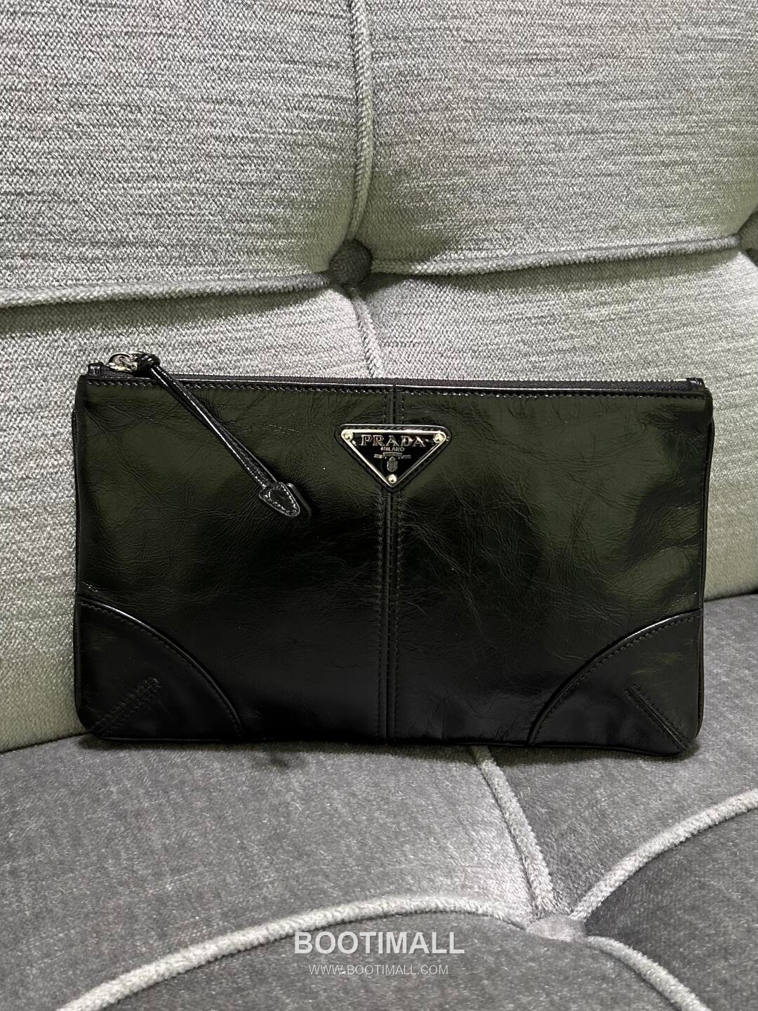 Prada Large Pouch Oiled Leather 프라다 2NH006 라지 파우치 오일드 레더 28cm 1