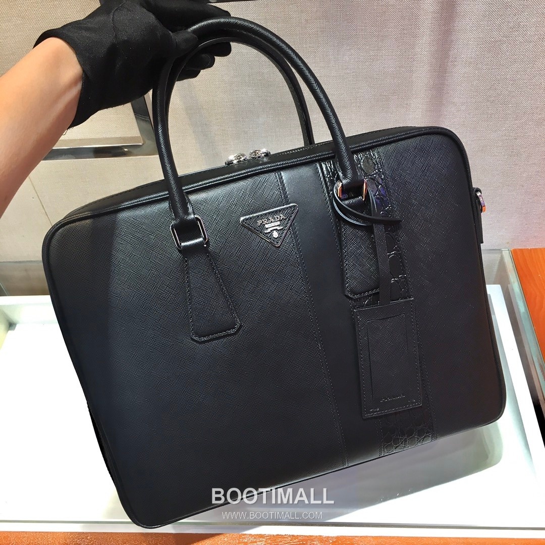 Prada Saffiano Croc Trim Briefcase Saffiano Leather with Crocodile Trim 프라다 2VE011 사피아노 크록 트림 브리프케이스 사피아노 레더 크로커다일 트림 36cm 7