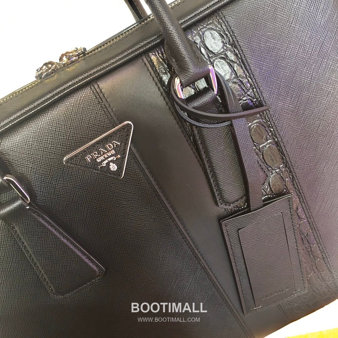 Prada Saffiano Croc Trim Briefcase Saffiano Leather with Crocodile Trim 프라다 2VE011 사피아노 크록 트림 브리프케이스 사피아노 레더 크로커다일 트림 36cm 9