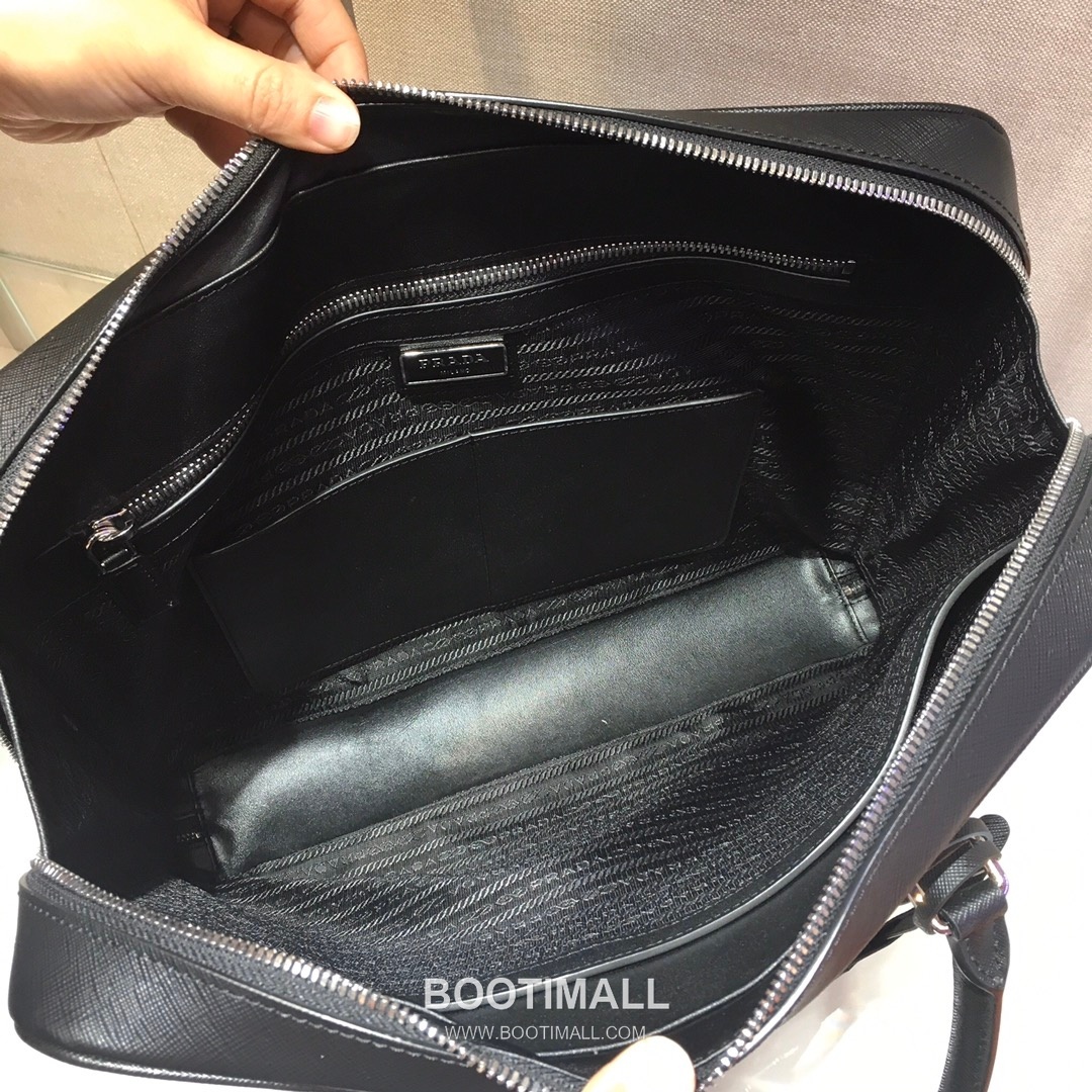 Prada Saffiano Croc Trim Briefcase Saffiano Leather with Crocodile Trim 프라다 2VE011 사피아노 크록 트림 브리프케이스 사피아노 레더 크로커다일 트림 36cm 12