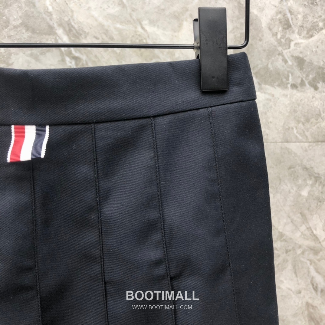 Thom Browne Side Knit Colorblock Skirt Gray 톰브라운 사이드 니트 배색 스커트 그레이 8