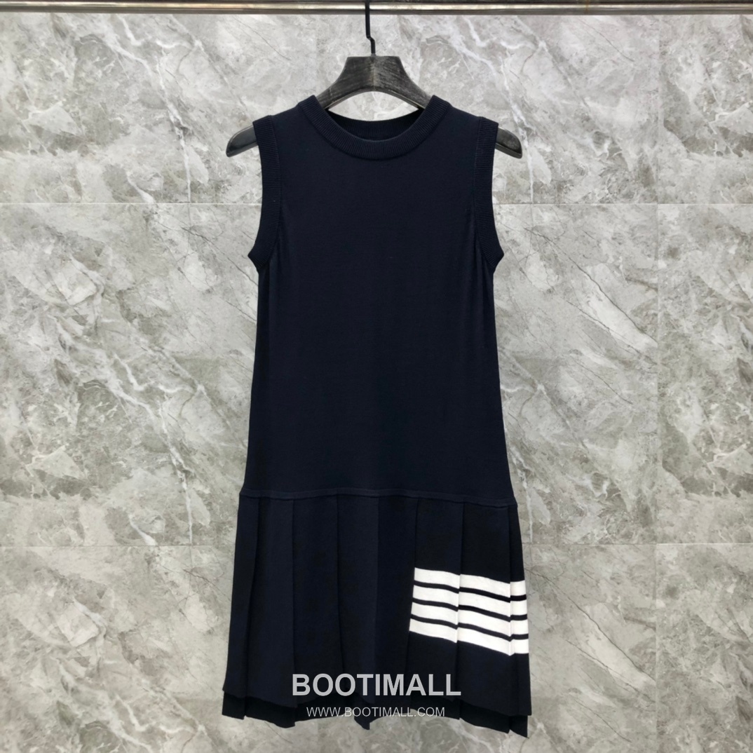 Thom Browne 4-Bar Knit Dress Gray 톰브라운 4바 니트 드레스 그레이 1