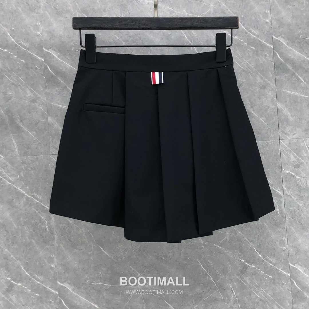 Thom Browne Pleated Skort Black Shorts 톰브라운 플리츠 스커트 팬츠 블랙 쇼츠 7