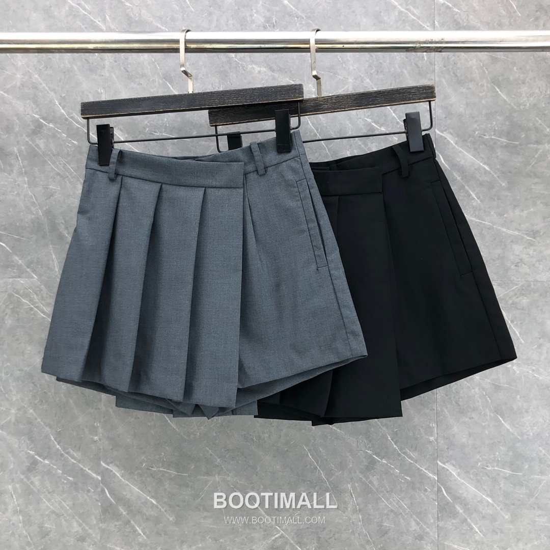 Thom Browne Pleated Skort Black Shorts 톰브라운 플리츠 스커트 팬츠 블랙 쇼츠 14