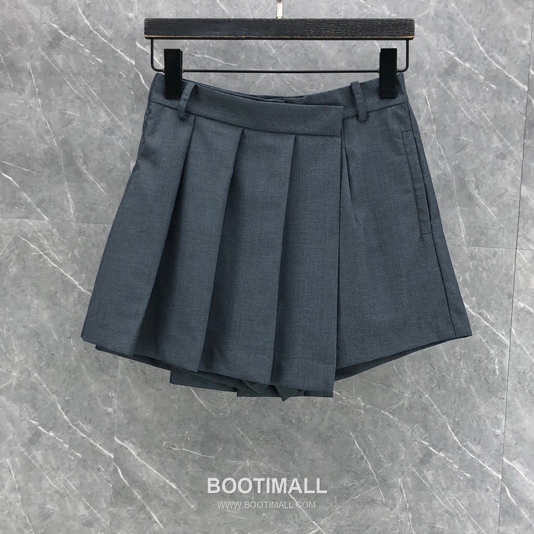 Thom Browne Pleated Skort Black Shorts 톰브라운 플리츠 스커트 팬츠 블랙 쇼츠 1