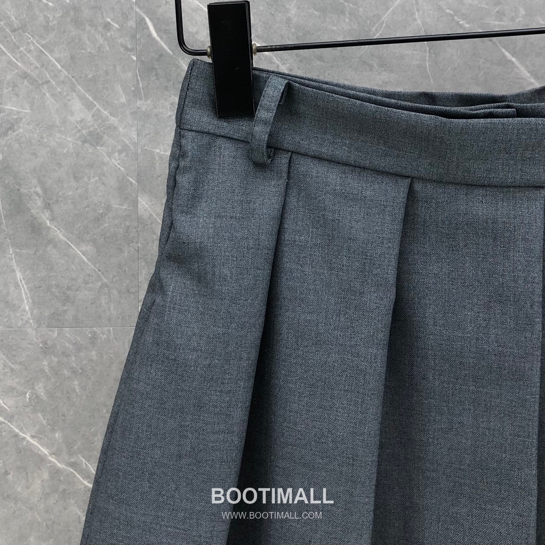 Thom Browne Pleated Skort Black Shorts 톰브라운 플리츠 스커트 팬츠 블랙 쇼츠 3