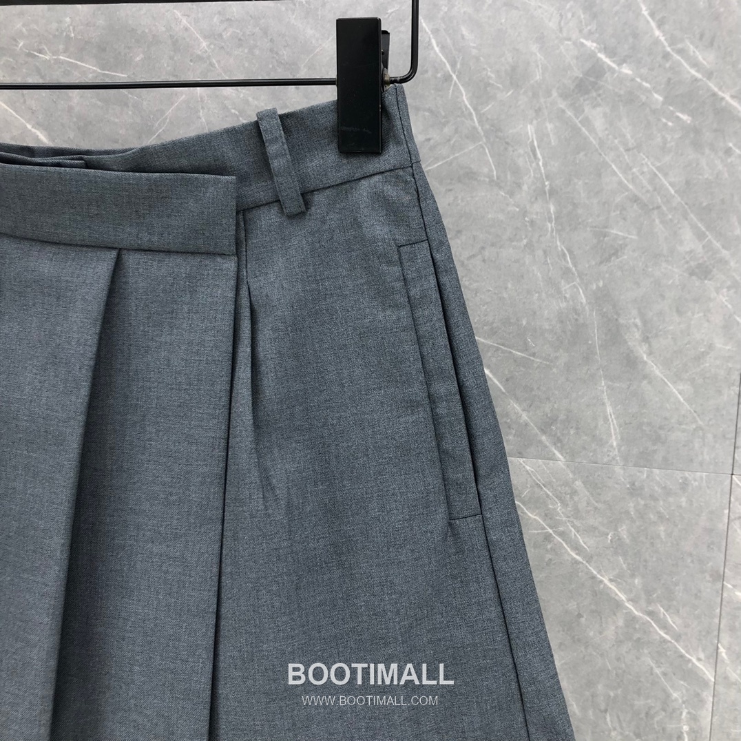 Thom Browne Pleated Skort Black Shorts 톰브라운 플리츠 스커트 팬츠 블랙 쇼츠 5