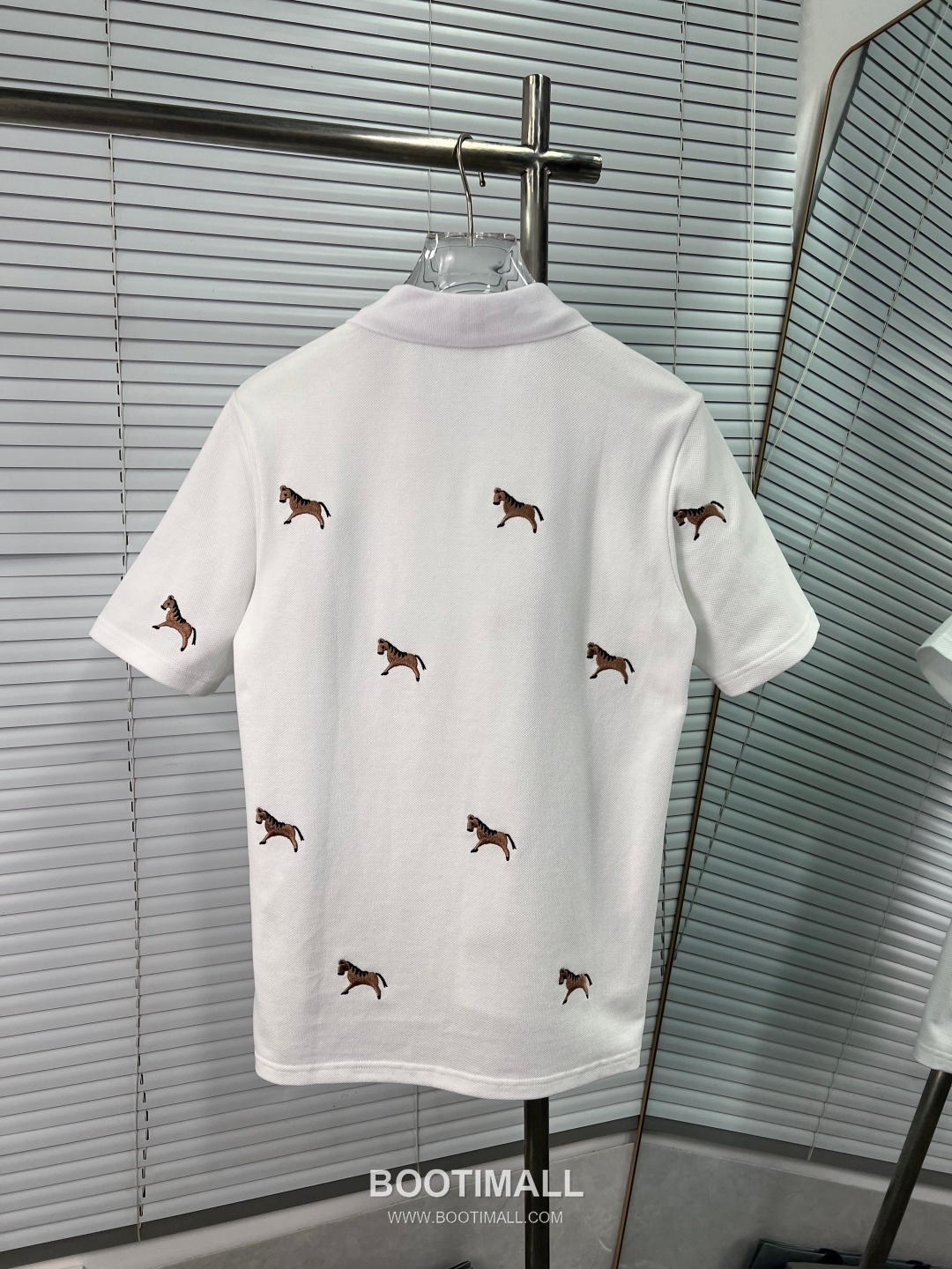 Thom Browne Horse Embroidery Polo Navy Polo Shirt 톰브라운 홀스 자수 폴로 네이비 폴로 셔츠 10