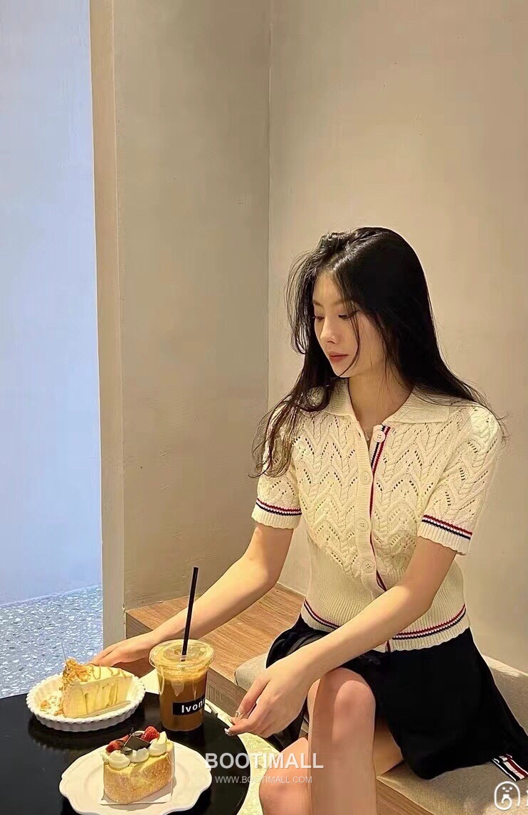 Thom Browne Cable Trim Short Cardigan Grey Knitwear 톰브라운 케이블 트림 반소매 가디건 그레이 니트 2