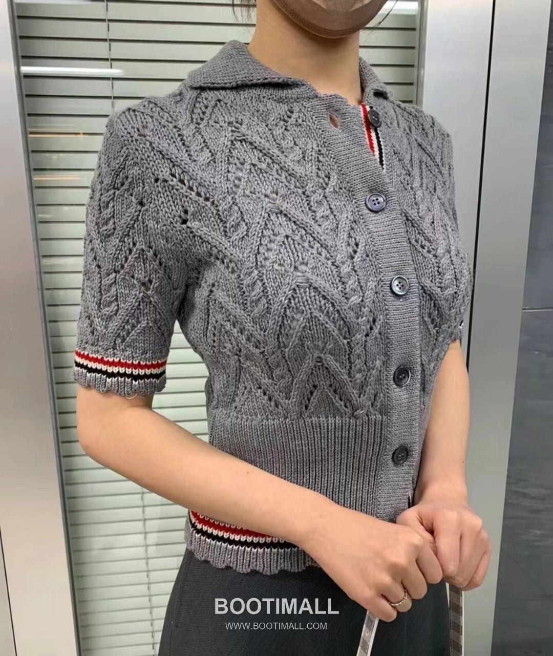 Thom Browne Cable Trim Short Cardigan Grey Knitwear 톰브라운 케이블 트림 반소매 가디건 그레이 니트 4