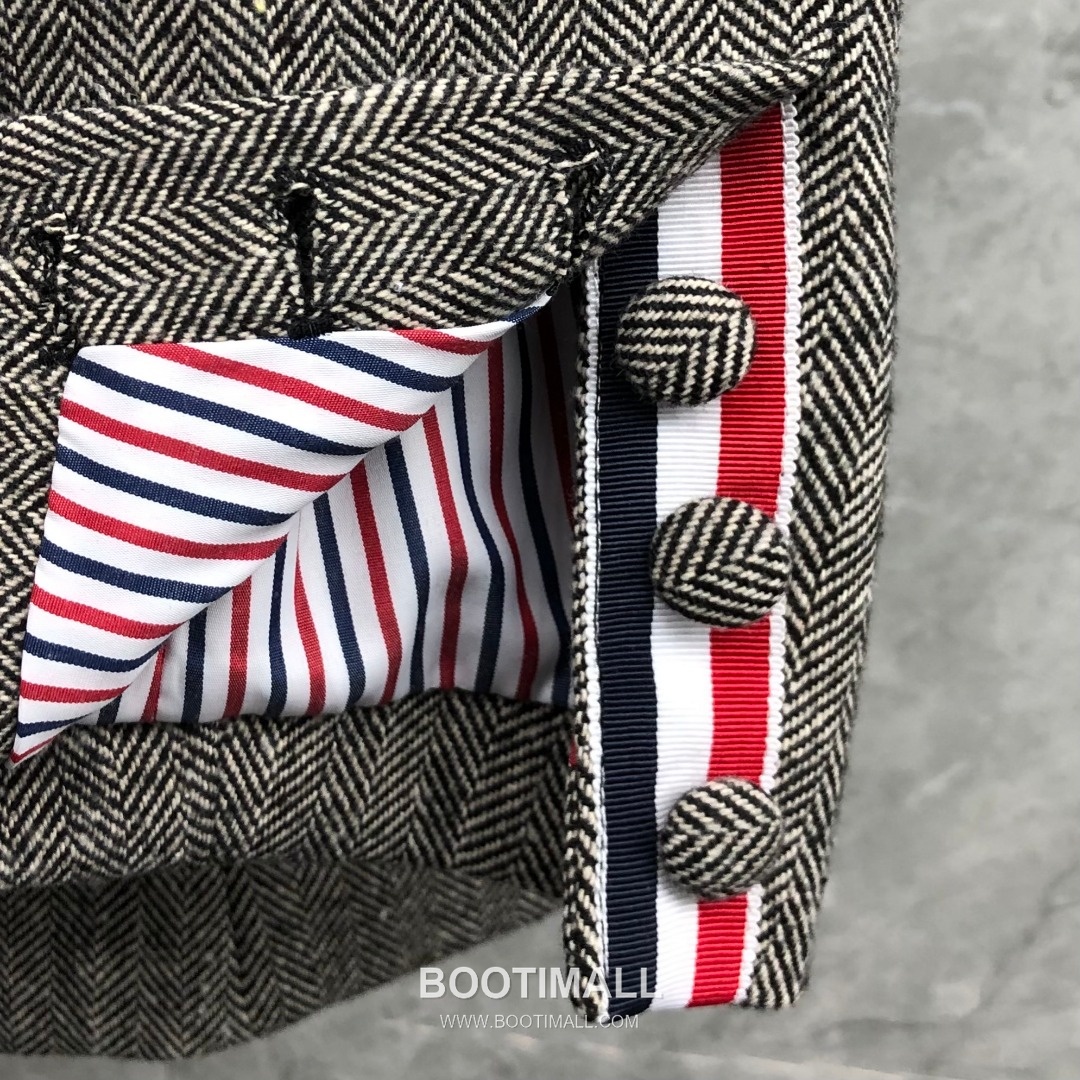 Thom Browne Back Vent Herringbone Blazer Grey 톰브라운 백벤트 헤링본 블레이저 그레이 20