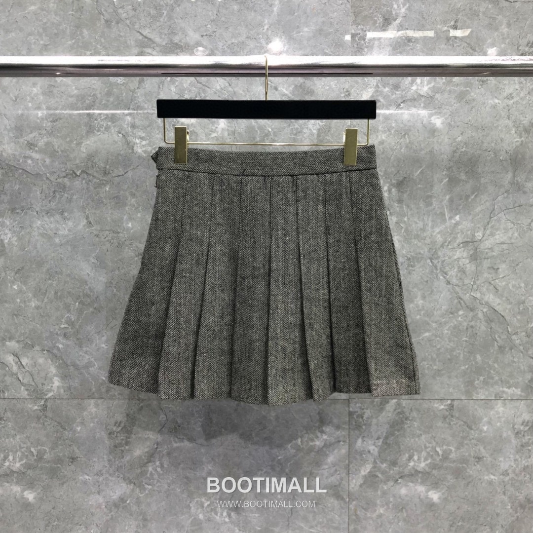 Thom Browne Twill Pleated Mini Skirt Grey 톰브라운 트윌 플리츠 미니 스커트 그레이 1