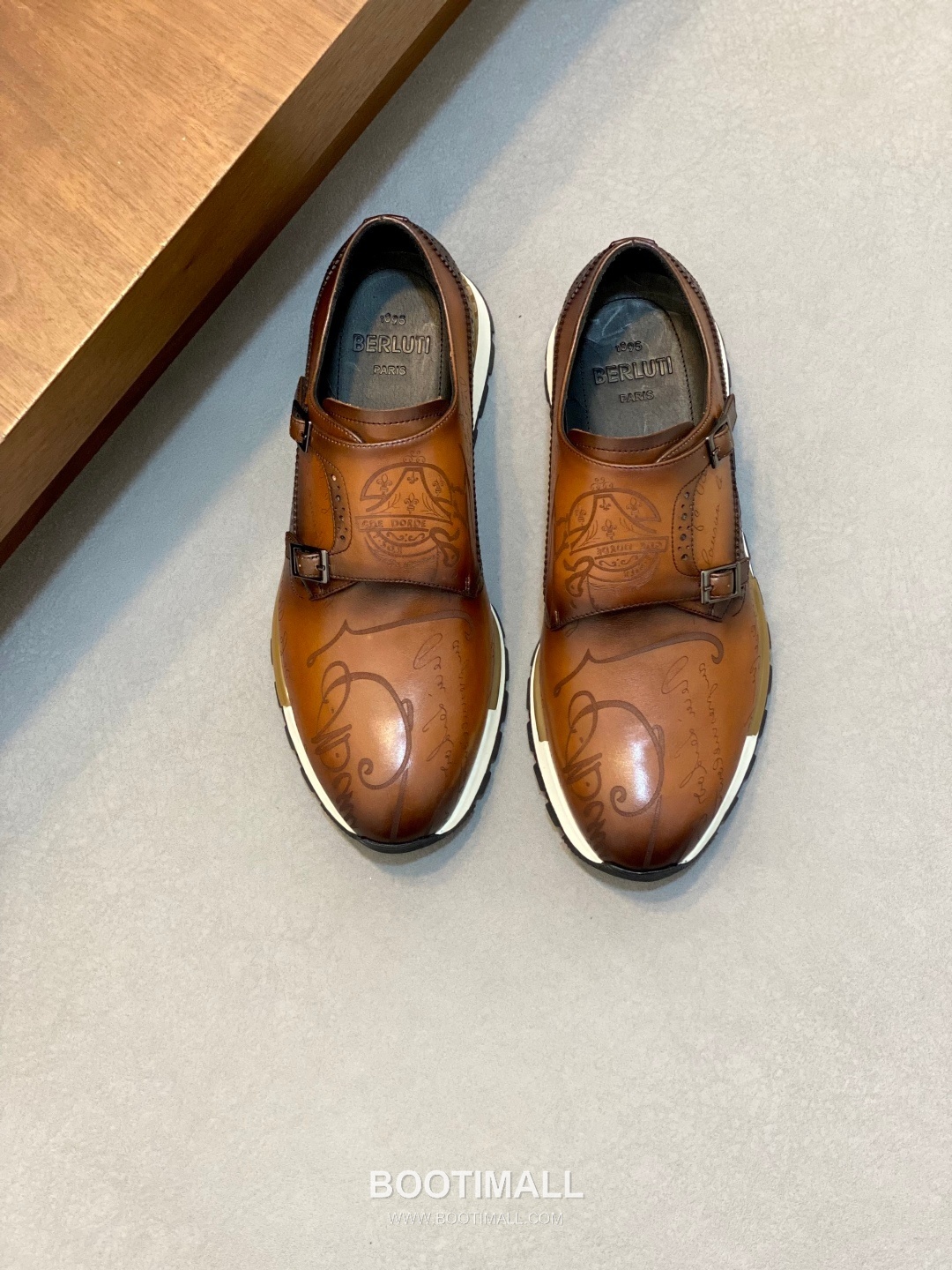 Berluti Patina Monk Brogue Leather Brown Monk Shoes 벨루티 남성 파티나 몽크 브로그 레더 브라운 몽크 슈즈 2