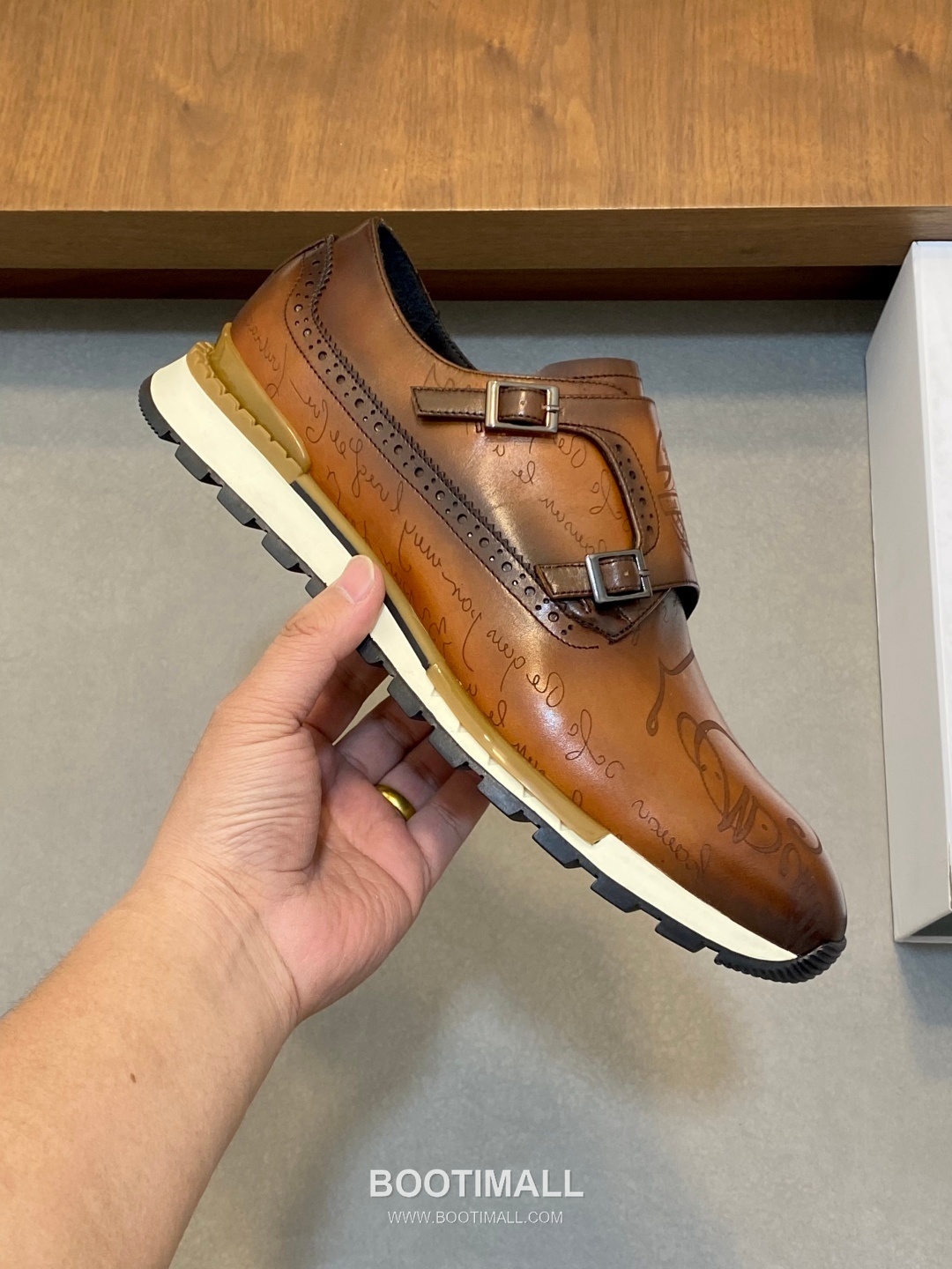 Berluti Patina Monk Brogue Leather Brown Monk Shoes 벨루티 남성 파티나 몽크 브로그 레더 브라운 몽크 슈즈 5