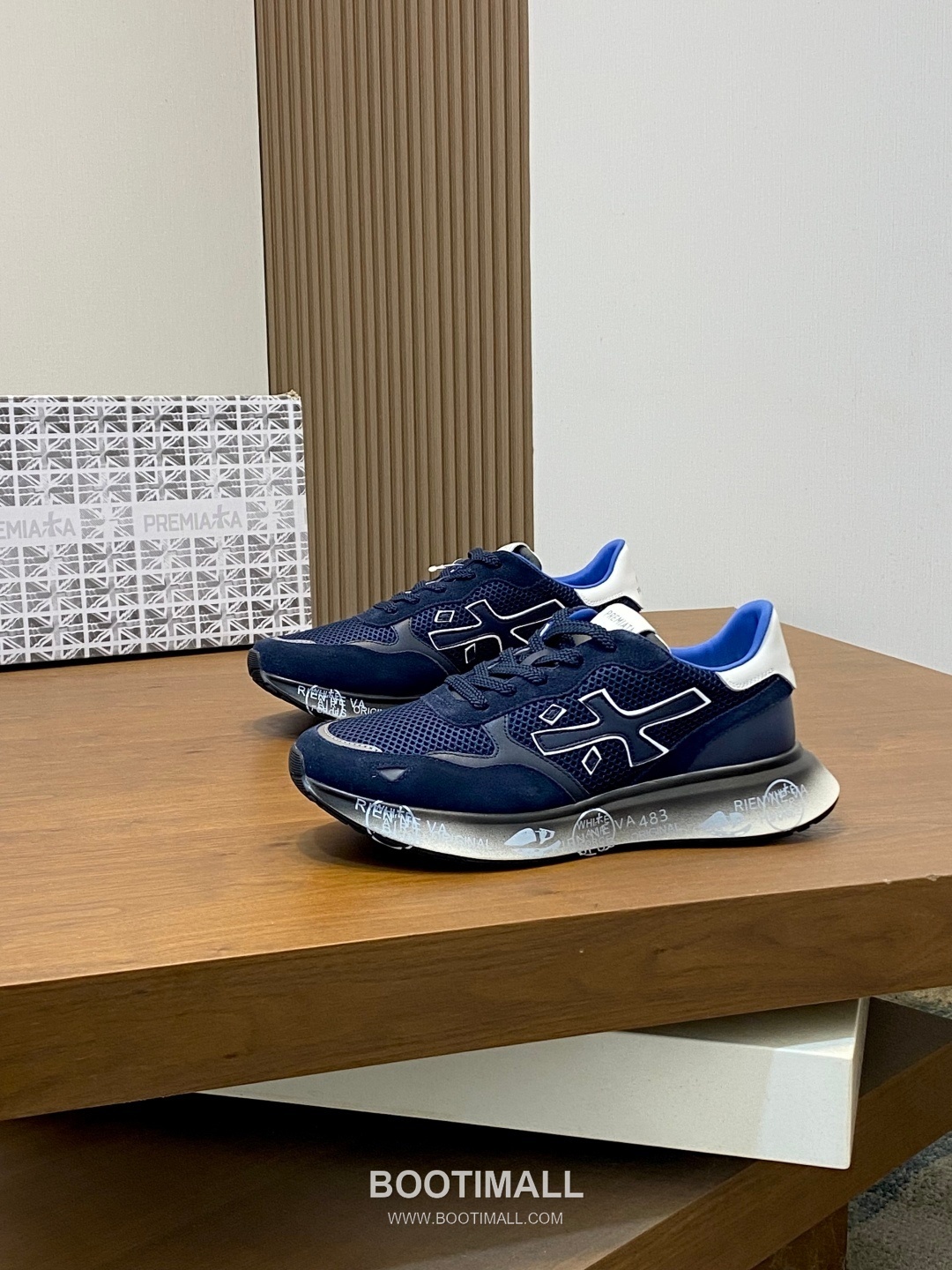 Prada Suede Panel Trainer Suede Leather Nylon Blue Sneakers 프라다 스웨이드 패널 트레이너 스웨이드 레더 나일론 블루 스니커즈 4