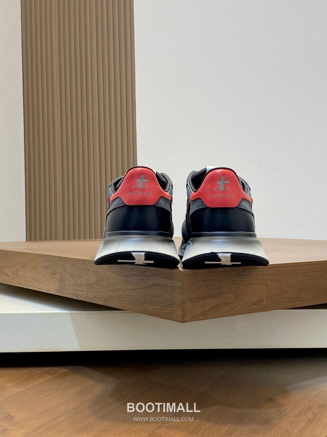 Prada Suede Panel Trainer Suede Leather Nylon Blue Sneakers 프라다 스웨이드 패널 트레이너 스웨이드 레더 나일론 블루 스니커즈 9