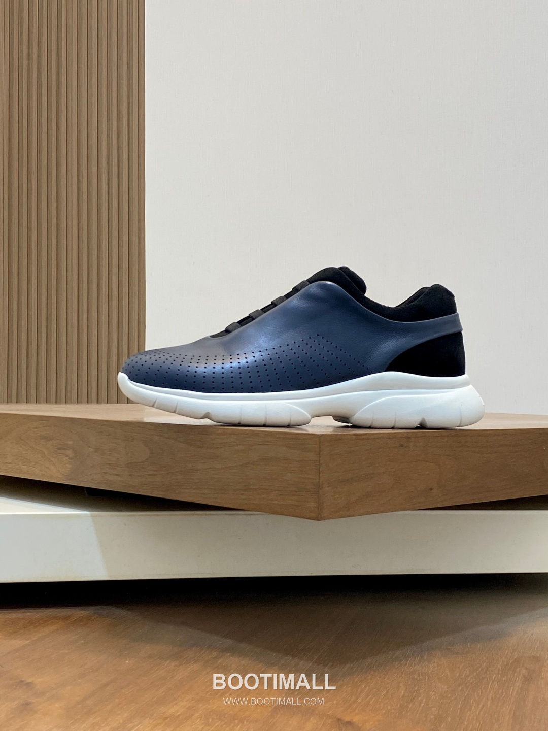 Zegna Elastic Band Low-Top Lambskin Suede Black Sneakers 제냐 엘라스틱 밴드 로우탑 램스킨 스웨이드 블랙 스니커즈 3