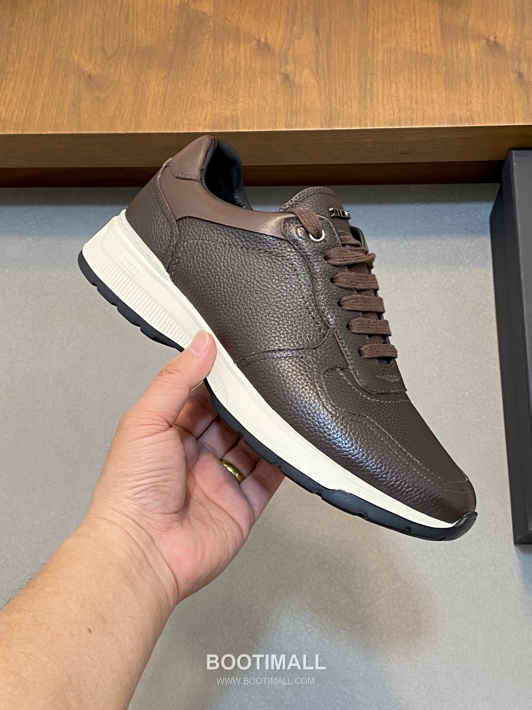 ZILLI Stitch Detail Grain Calf Leather Sneaker 질리 스티치 디테일 그레인 카프 레더 스니커즈 5