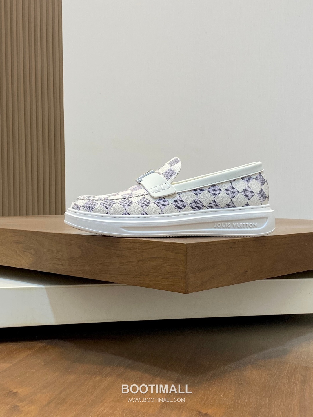 Louis Vuitton Monogram Leather Casual Derby Calfskin Leather Black Derby Shoes 루이비통 모노그램 레더 캐주얼 더비 송아지가죽 블랙 더비 슈즈 3