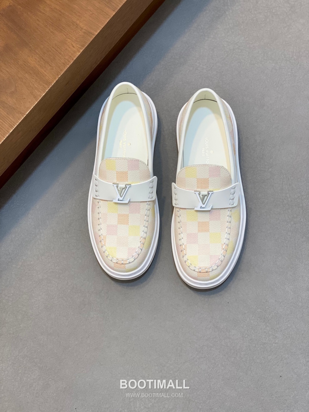 Louis Vuitton Monogram Leather Casual Derby Calfskin Leather Black Derby Shoes 루이비통 모노그램 레더 캐주얼 더비 송아지가죽 블랙 더비 슈즈 2