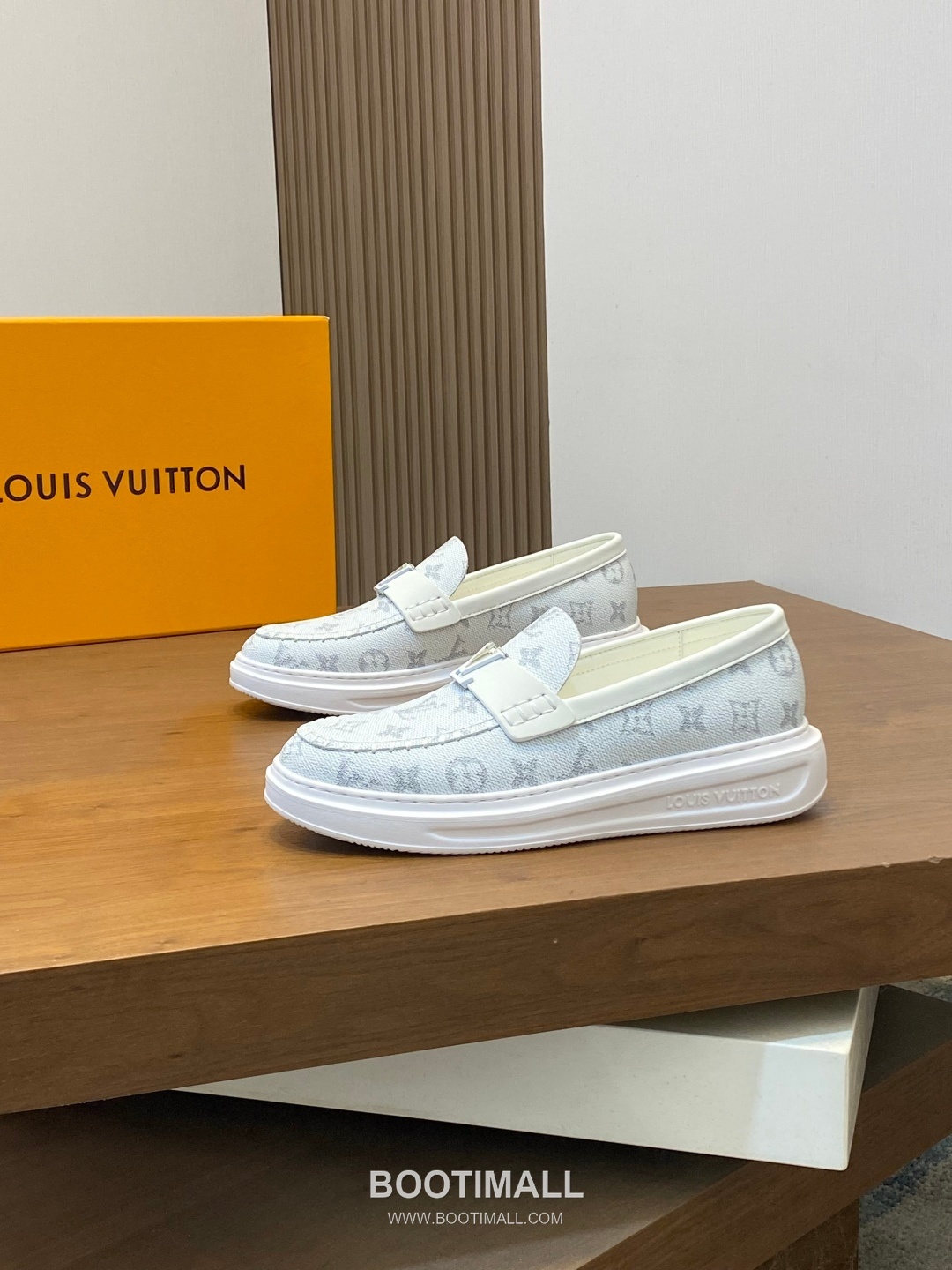 Louis Vuitton Monogram Leather Casual Derby Calfskin Leather Black Derby Shoes 루이비통 모노그램 레더 캐주얼 더비 송아지가죽 블랙 더비 슈즈 4