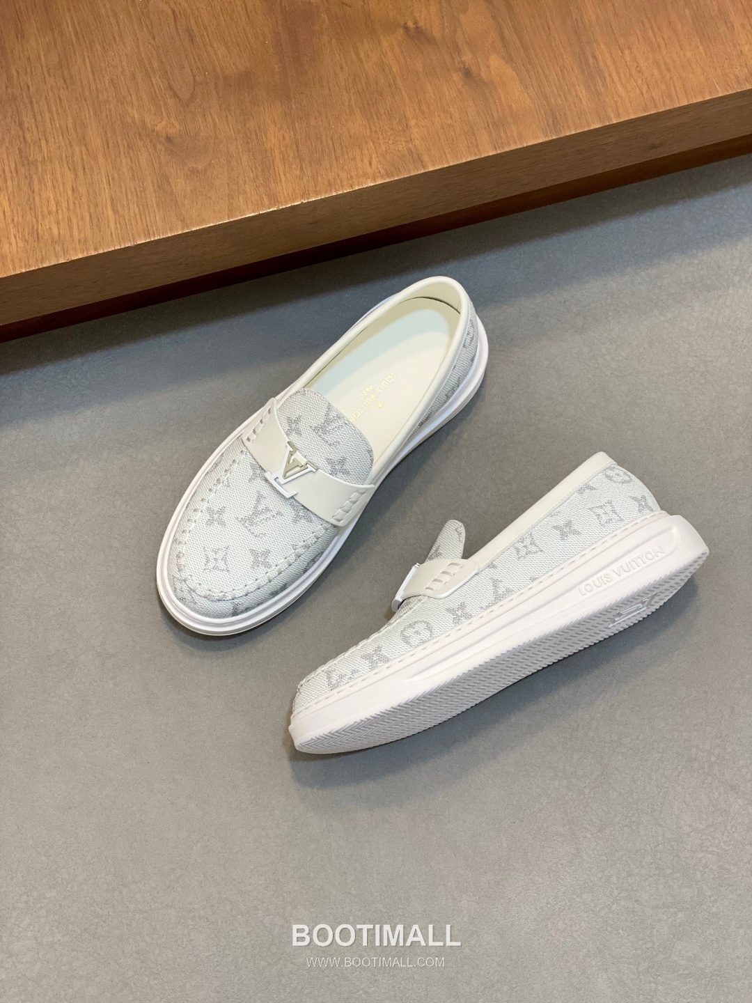 Louis Vuitton Monogram Leather Casual Derby Calfskin Leather Black Derby Shoes 루이비통 모노그램 레더 캐주얼 더비 송아지가죽 블랙 더비 슈즈 6