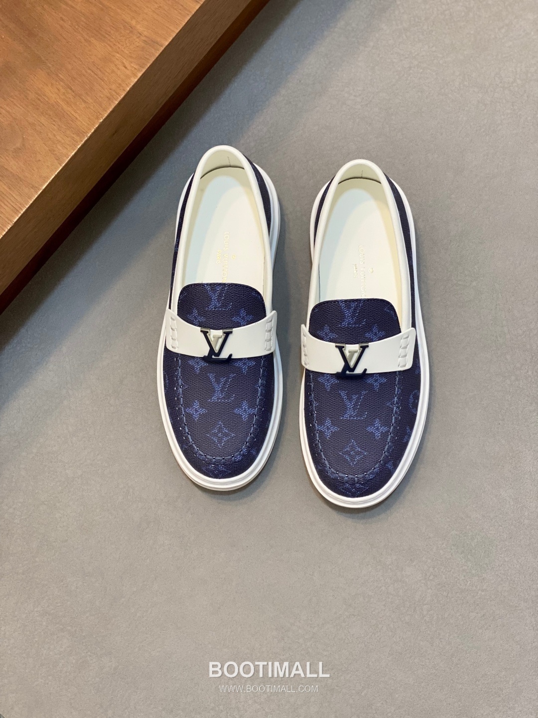 Louis Vuitton Monogram Leather Casual Derby Calfskin Leather Black Derby Shoes 루이비통 모노그램 레더 캐주얼 더비 송아지가죽 블랙 더비 슈즈 2