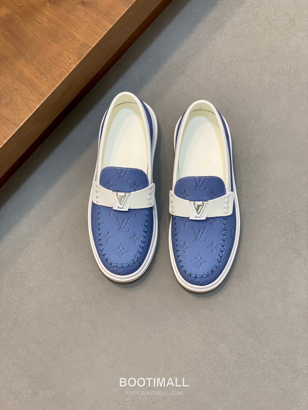 Louis Vuitton Monogram Leather Casual Derby Calfskin Leather Black Derby Shoes 루이비통 모노그램 레더 캐주얼 더비 송아지가죽 블랙 더비 슈즈 2