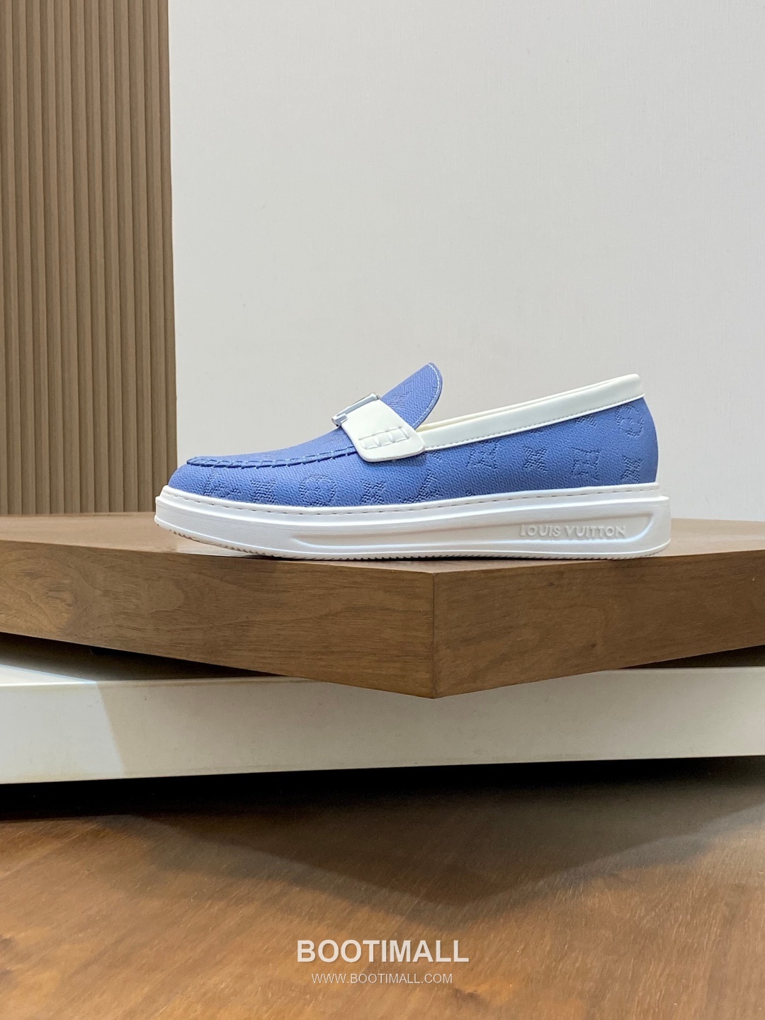 Louis Vuitton Monogram Leather Casual Derby Calfskin Leather Black Derby Shoes 루이비통 모노그램 레더 캐주얼 더비 송아지가죽 블랙 더비 슈즈 3