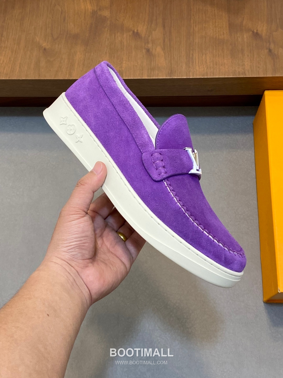 Louis Vuitton Monogram Suede Casual Loafer Calfskin Suede Purple 루이비통 모노그램 스웨이드 캐주얼 로퍼 송아지 스웨이드 퍼플 5