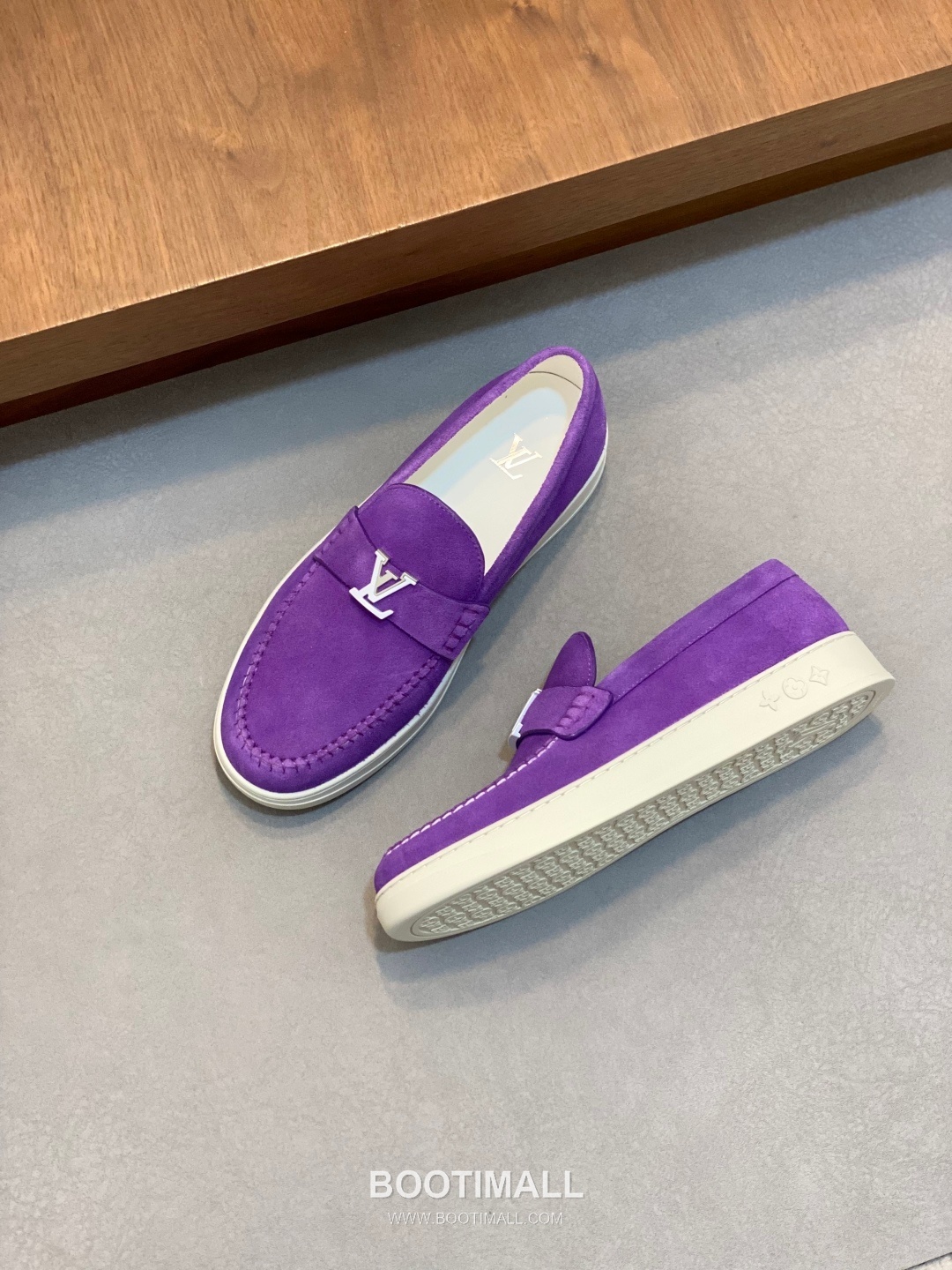 Louis Vuitton Monogram Suede Casual Loafer Calfskin Suede Purple 루이비통 모노그램 스웨이드 캐주얼 로퍼 송아지 스웨이드 퍼플 6