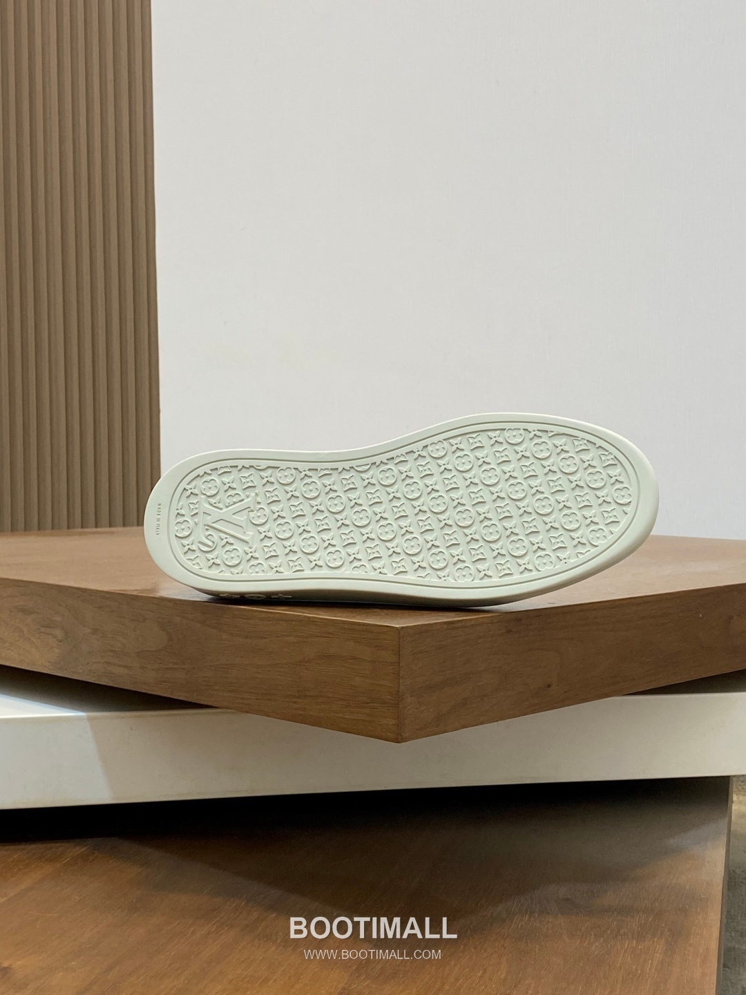 Louis Vuitton Monogram Suede Casual Loafer Calfskin Suede Purple 루이비통 모노그램 스웨이드 캐주얼 로퍼 송아지 스웨이드 퍼플 10