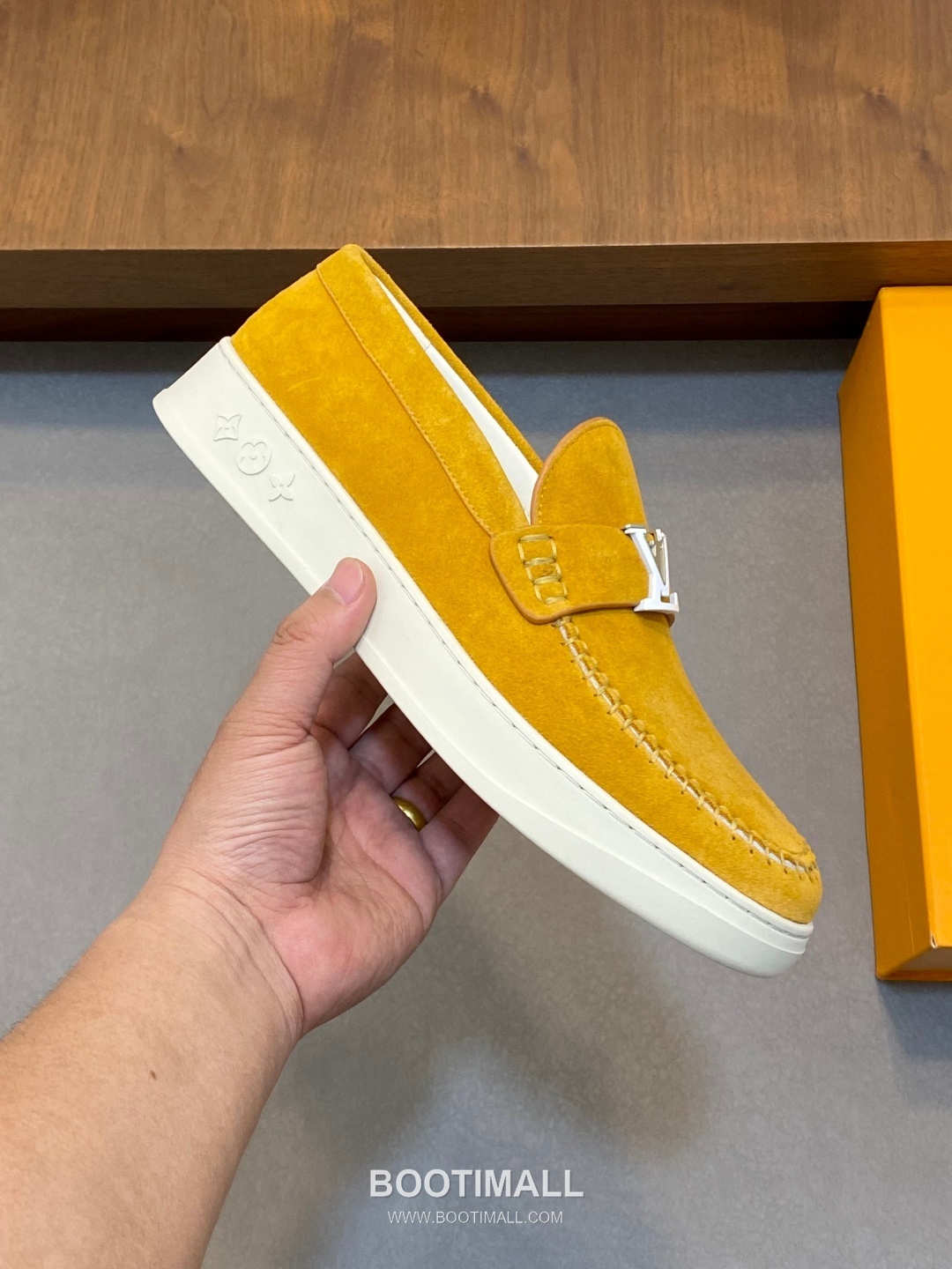 Louis Vuitton Monogram Suede Casual Loafer Calfskin Suede Purple 루이비통 모노그램 스웨이드 캐주얼 로퍼 송아지 스웨이드 퍼플 5