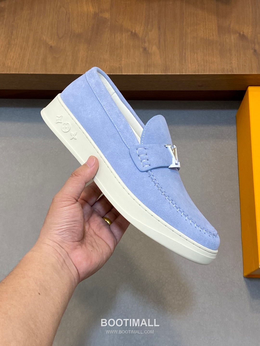 Louis Vuitton Monogram Suede Casual Loafer Calfskin Suede Purple 루이비통 모노그램 스웨이드 캐주얼 로퍼 송아지 스웨이드 퍼플 5