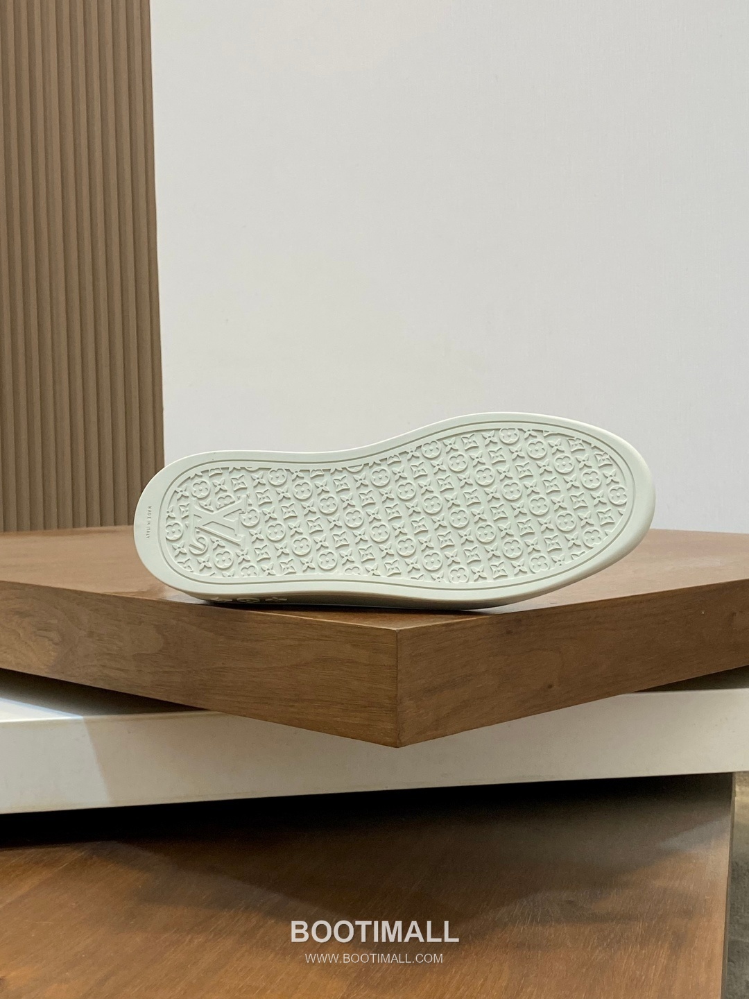 Louis Vuitton Monogram Suede Casual Loafer Calfskin Suede Purple 루이비통 모노그램 스웨이드 캐주얼 로퍼 송아지 스웨이드 퍼플 10