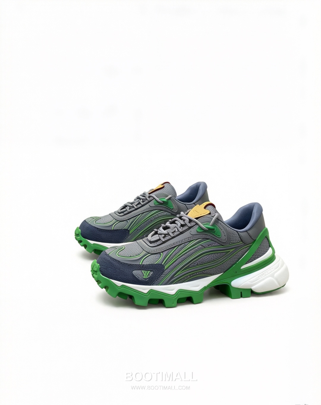 Louis Vuitton Nappa Mesh Trail Sneaker Nappa Calfskin Mesh Canvas Grey Sneakers 루이비통 나파 메쉬 트레일 스니커즈 나파 송아지 가죽 메쉬 캔버스 그레이 1