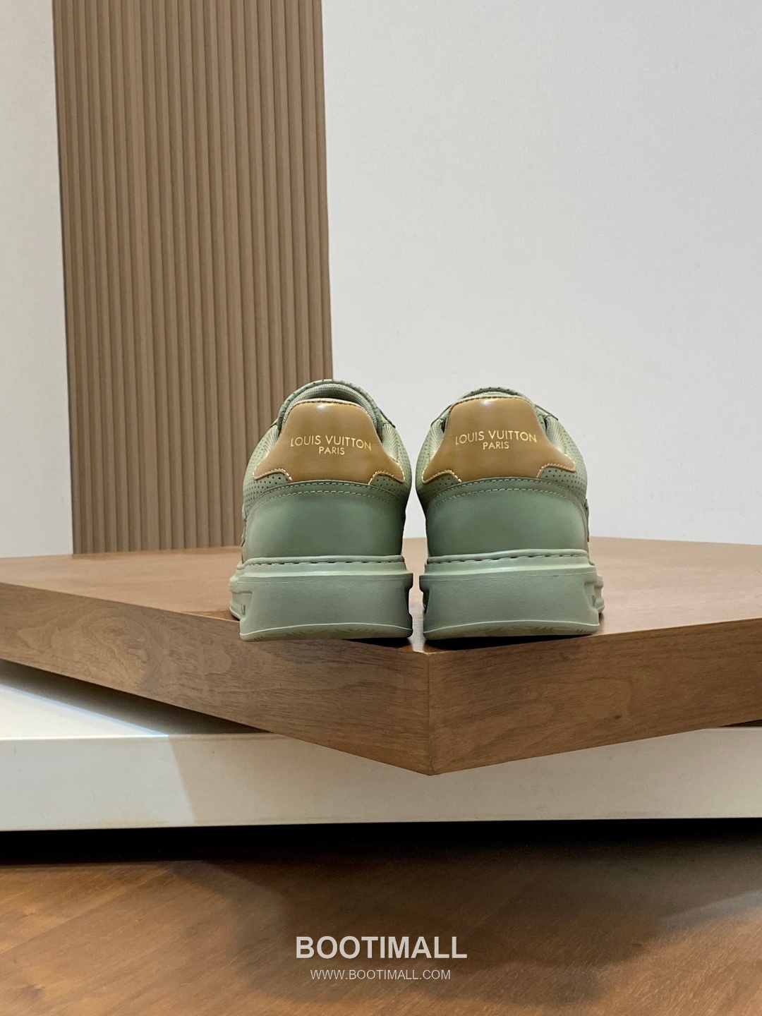 Louis Vuitton Monogram Perforated Low Sneaker Calfskin Leather Green Sneakers 루이비통 모노그램 펀칭 로우 스니커즈 송아지가죽 그린 9