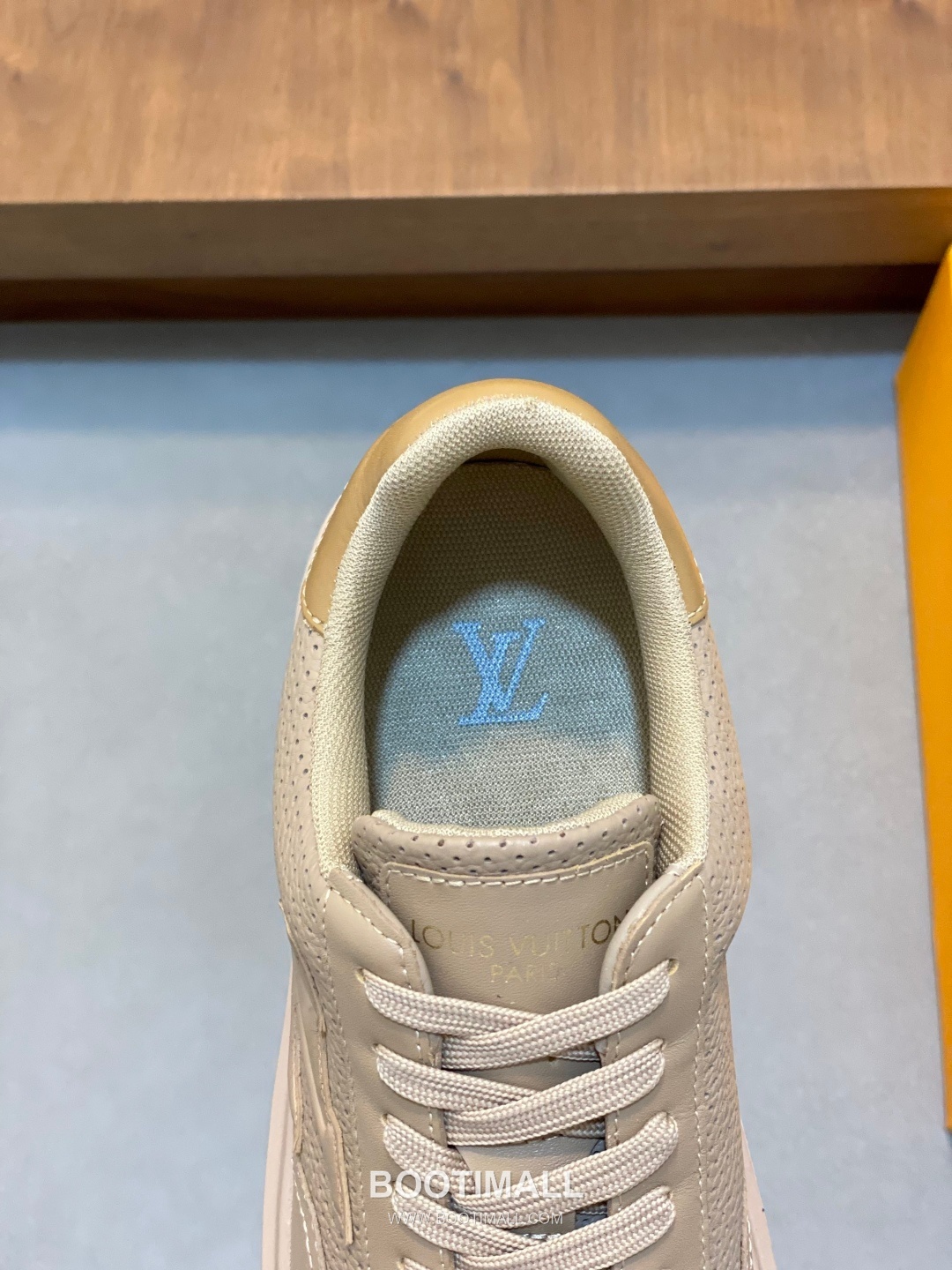 Louis Vuitton Monogram Perforated Low Sneaker Calfskin Leather Green Sneakers 루이비통 모노그램 펀칭 로우 스니커즈 송아지가죽 그린 8