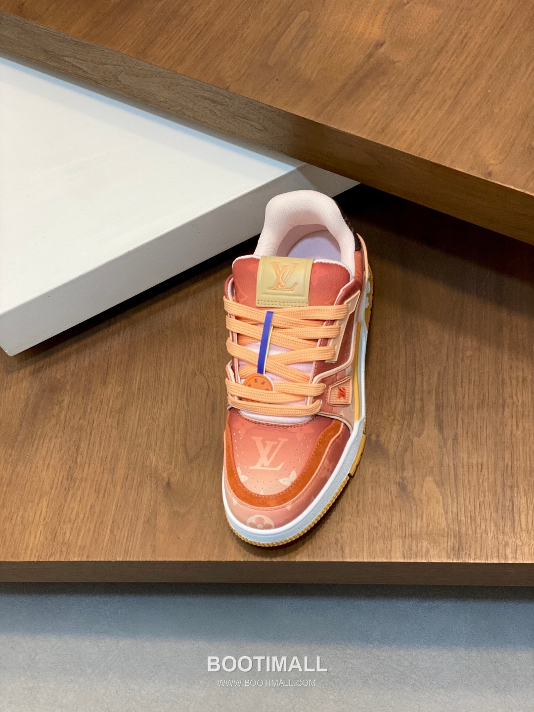 Louis Vuitton LV Trainer Monogram Low Sneaker Calfskin Leather Orange Sneakers 루이비통 LV 트레이너 모노그램 로우 스니커즈 송아지가죽 오렌지 7
